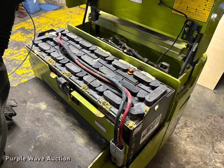 image for item DK0188 Clark TMG15S forklift