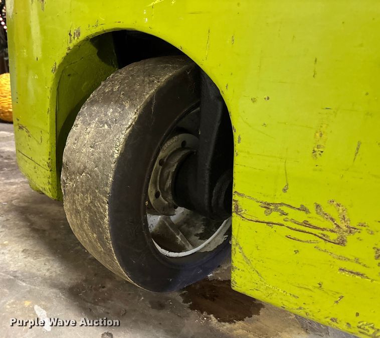 image for item DK0188 Clark TMG15S forklift