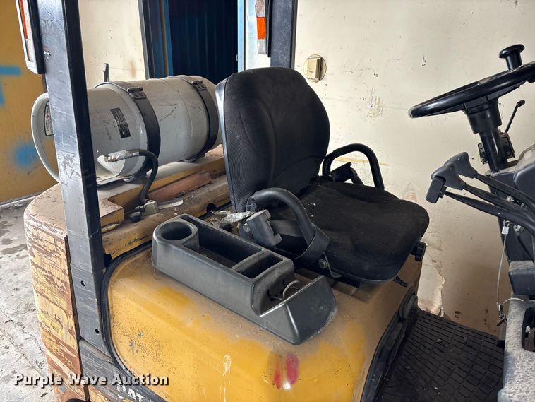 image for item DK0189 Caterpillar GC25K forklift