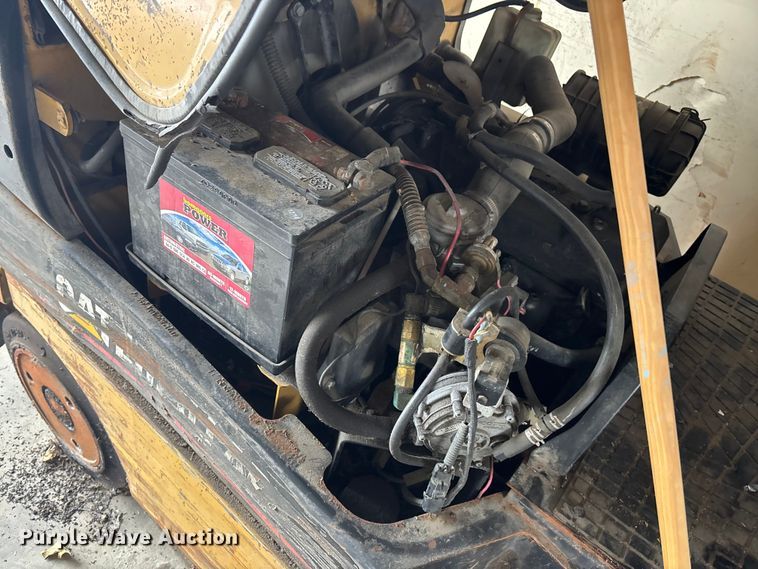 image for item DK0189 Caterpillar GC25K forklift