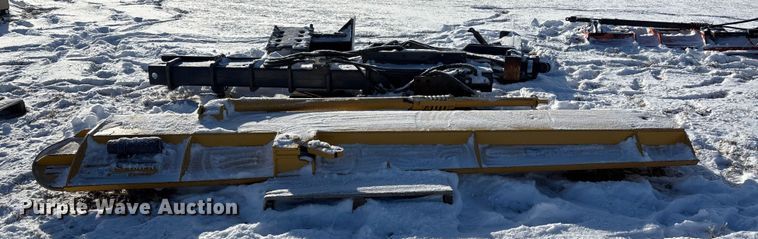 image for item DK0190 Henke wing plow