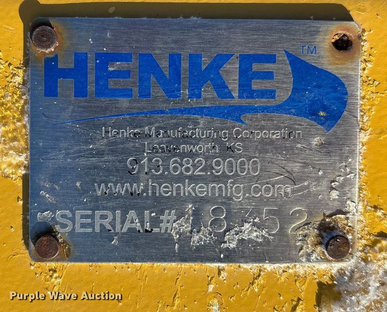 image for item DK0190 Henke wing plow