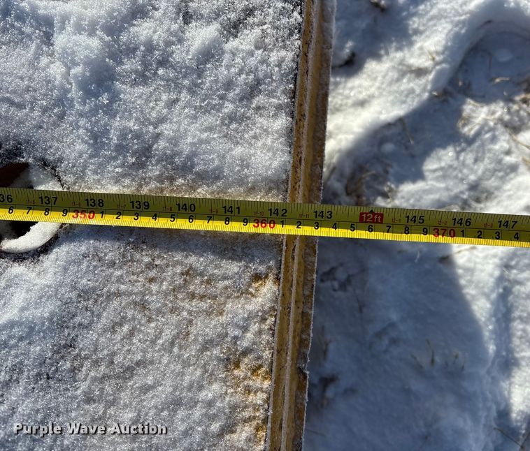 image for item DK0190 Henke wing plow