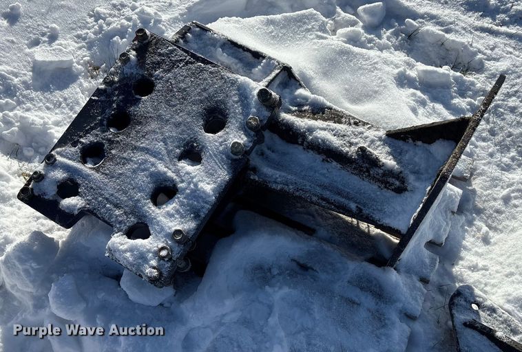 image for item DK0190 Henke wing plow