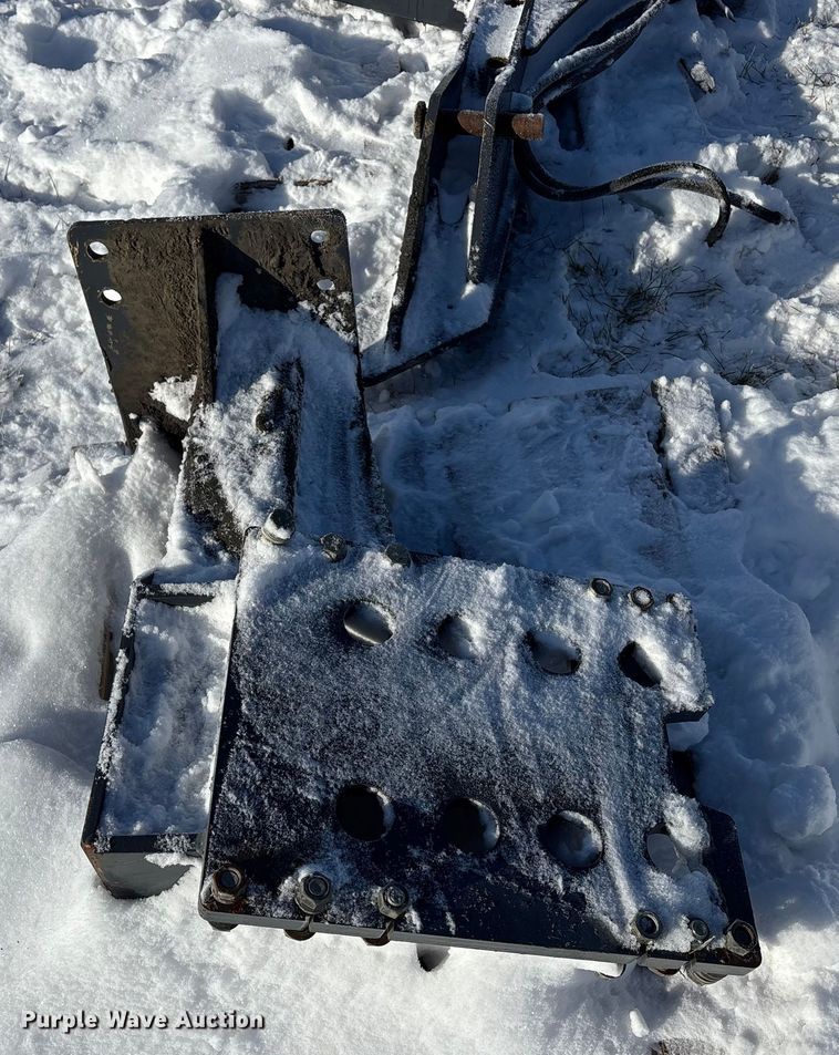 image for item DK0190 Henke wing plow