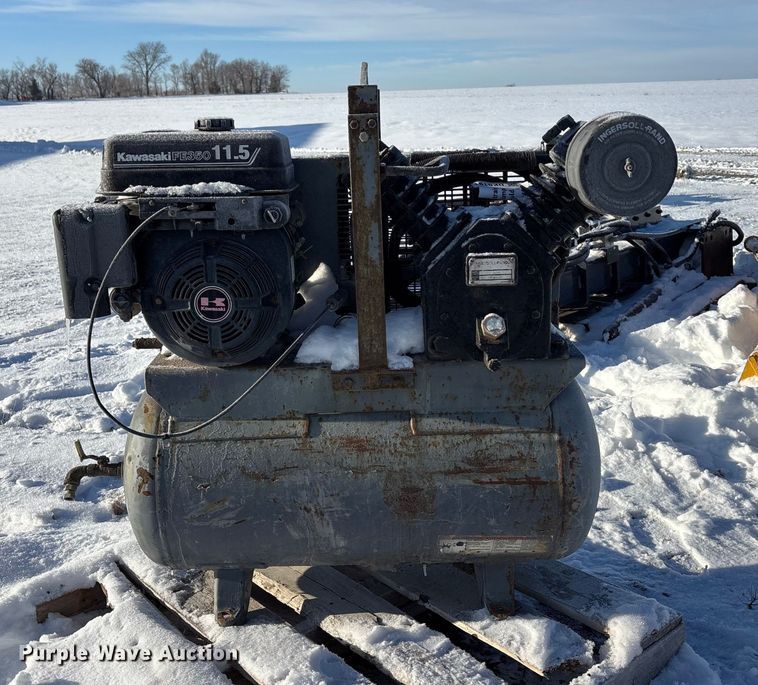 image for item DK0191 Ingersoll Rand 2475 air compressor