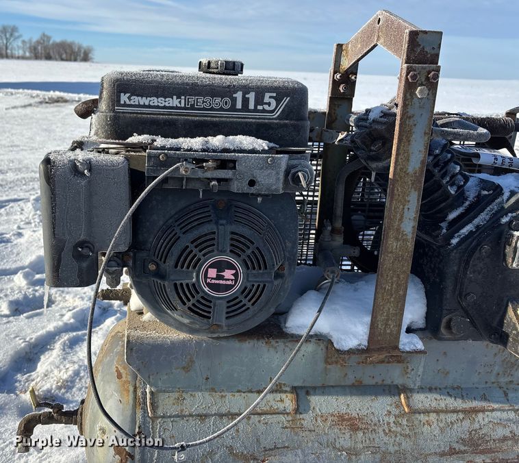 image for item DK0191 Ingersoll Rand 2475 air compressor