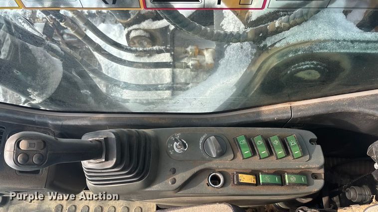 image for item DK0192 2019 Sany SY215C LC excavator