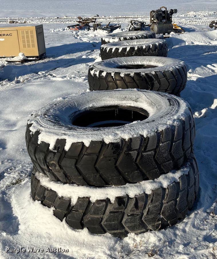 image for item DK0195 (9) 14R24 tires