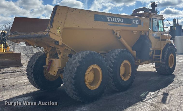 image for item DK0196 Volvo A25C 6x6 articulated haul truck