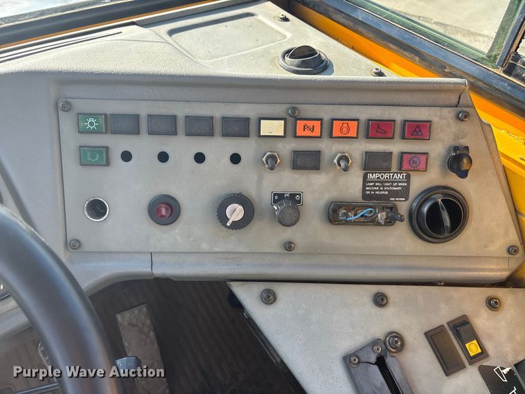 image for item DK0196 Volvo A25C 6x6 articulated haul truck