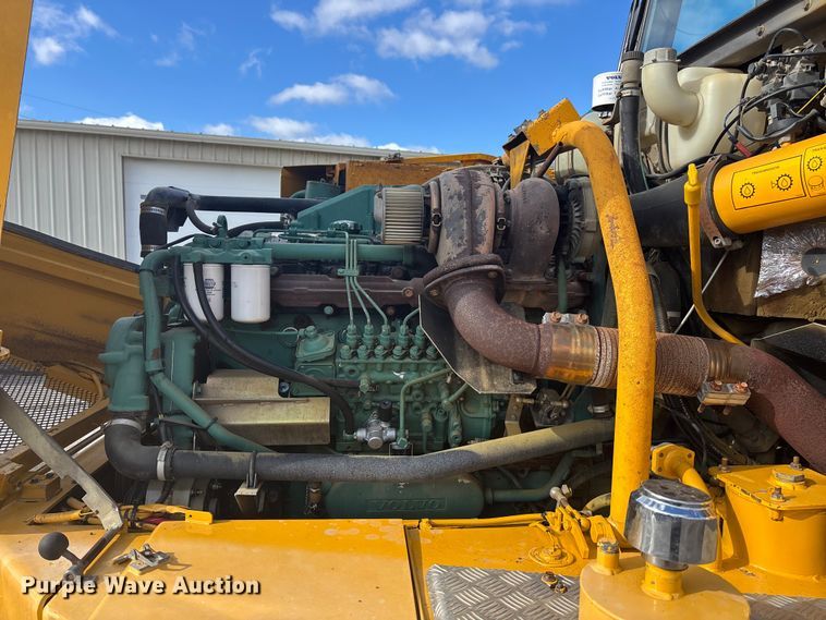 image for item DK0196 Volvo A25C 6x6 articulated haul truck