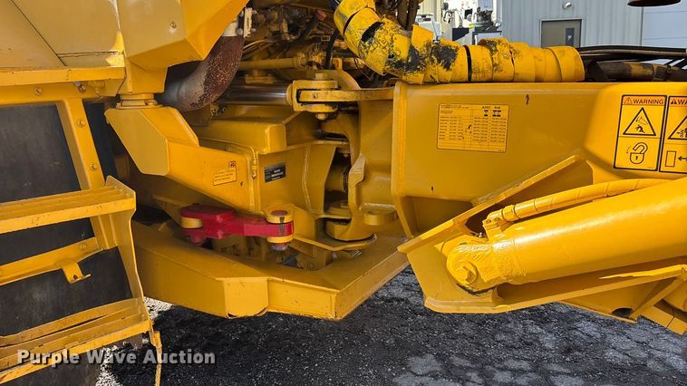 image for item DK0197 1998 Volvo A25C 6x6 articulated haul truck