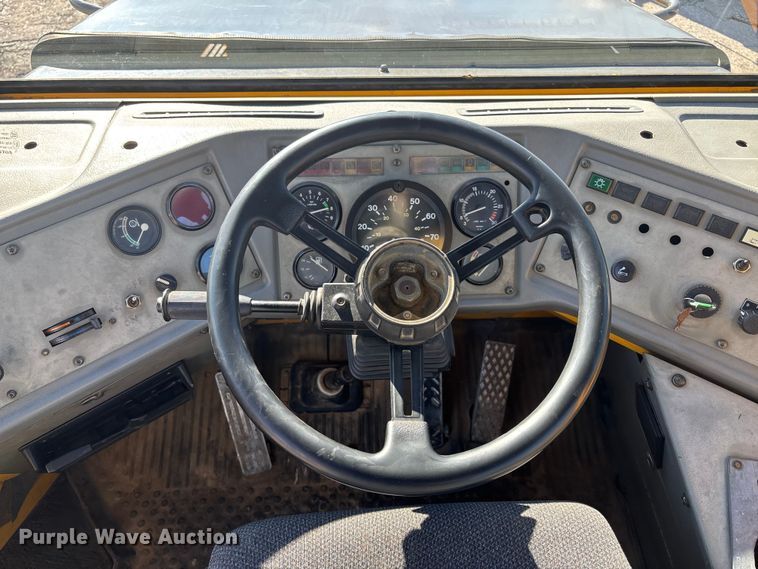 image for item DK0197 1998 Volvo A25C 6x6 articulated haul truck