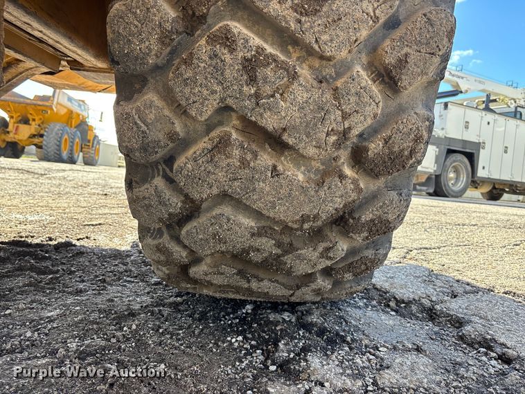 image for item DK0197 1998 Volvo A25C 6x6 articulated haul truck