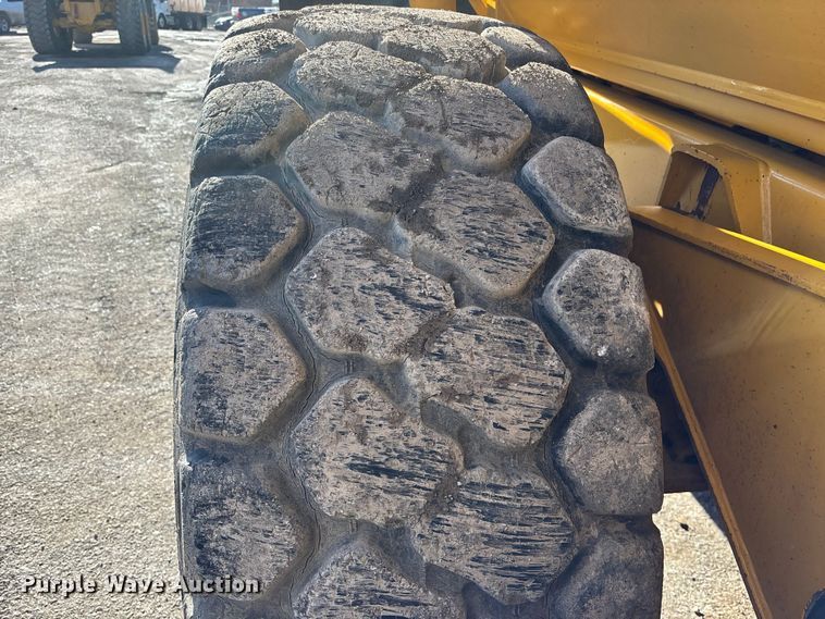 image for item DK0197 1998 Volvo A25C 6x6 articulated haul truck