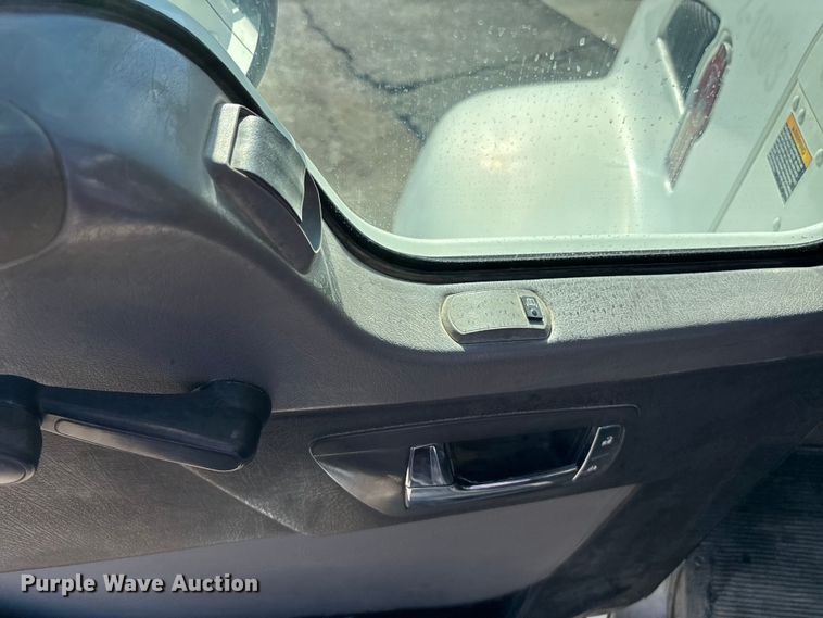 image for item DK0198 2009 Kenworth T370 water truck