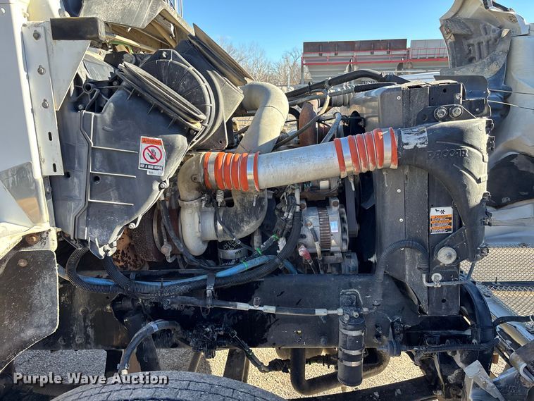 image for item DK0198 2009 Kenworth T370 water truck