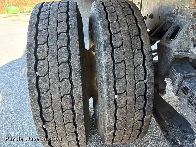 image for item DK0198 2009 Kenworth T370 water truck