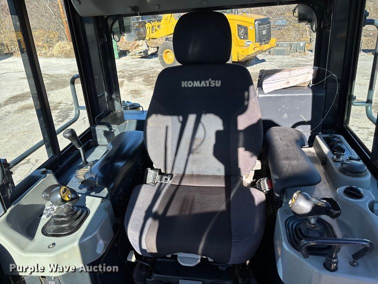 image for item DK0200 2018 Komatsu D61PXI–24 dozer