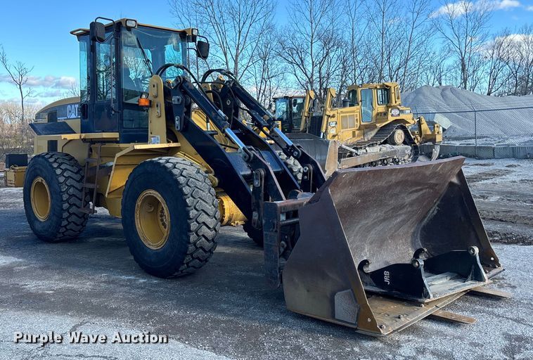 CARGADOR FRONTAL 2004 CATERPILLAR IT38G