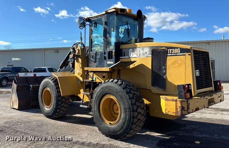 image for item DK0201 2004 Caterpillar IT38G wheel loader