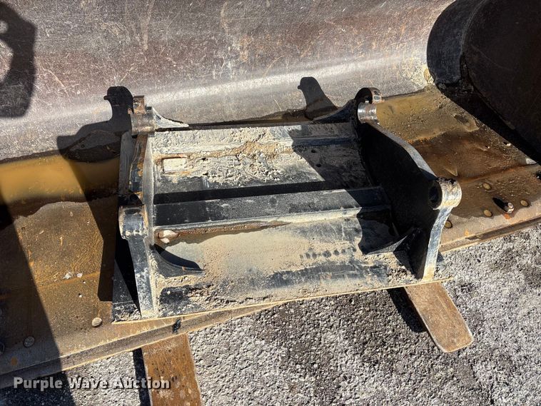 image for item DK0201 2004 Caterpillar IT38G wheel loader