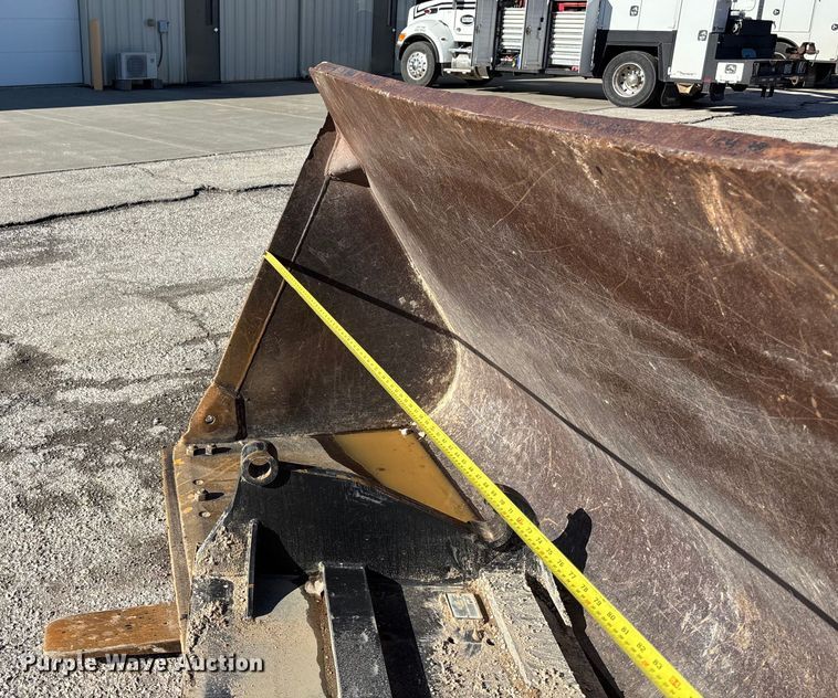 image for item DK0201 2004 Caterpillar IT38G wheel loader