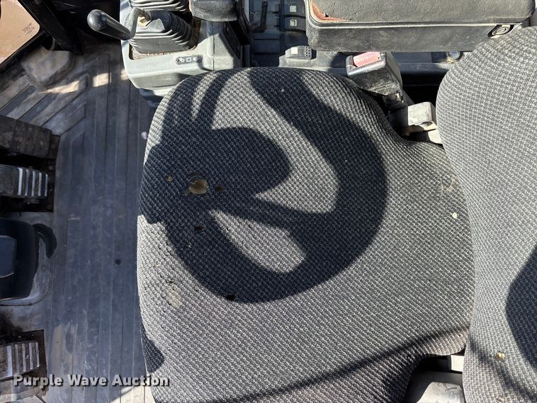 image for item DK0201 2004 Caterpillar IT38G wheel loader