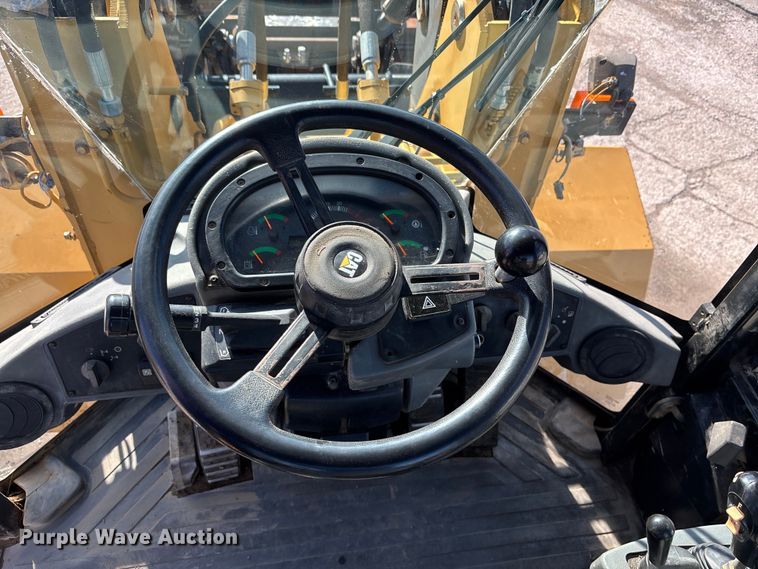 image for item DK0201 2004 Caterpillar IT38G wheel loader