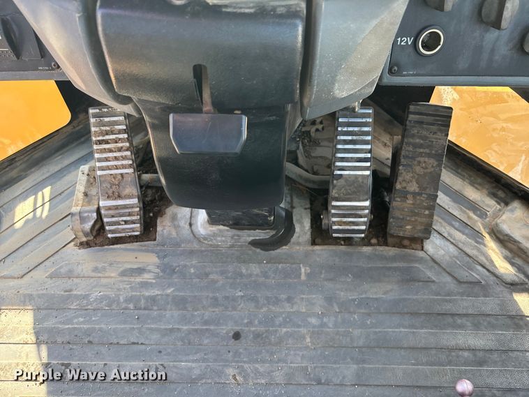 image for item DK0201 2004 Caterpillar IT38G wheel loader