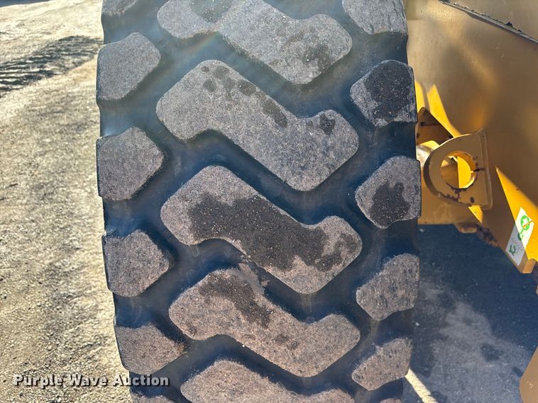 image for item DK0201 2004 Caterpillar IT38G wheel loader