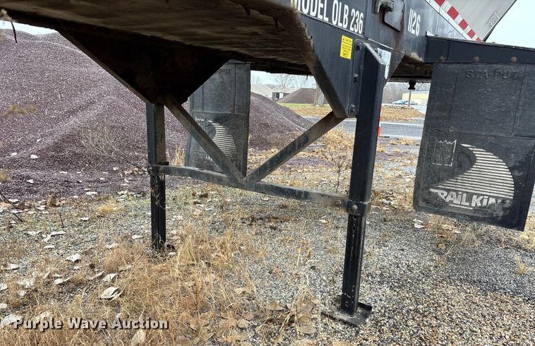 image for item DK0212 2006 Trail King Olb 236 live bottom trailer