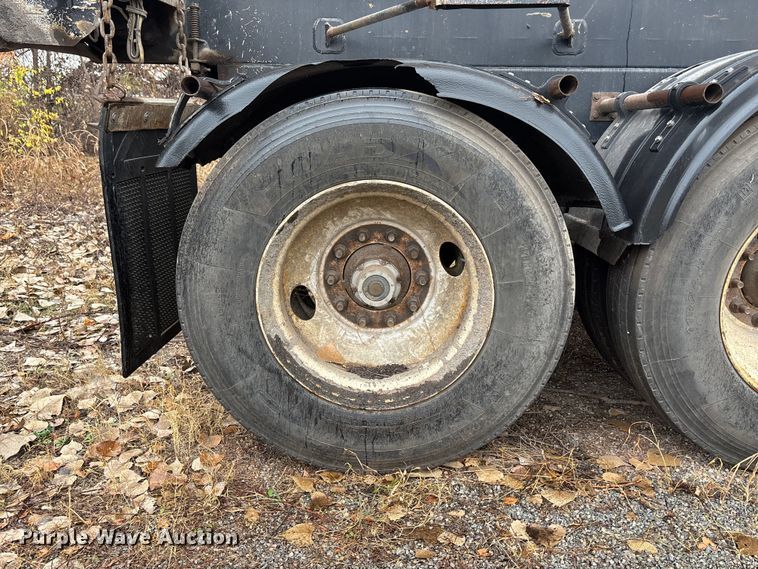 image for item DK0212 2006 Trail King Olb 236 live bottom trailer