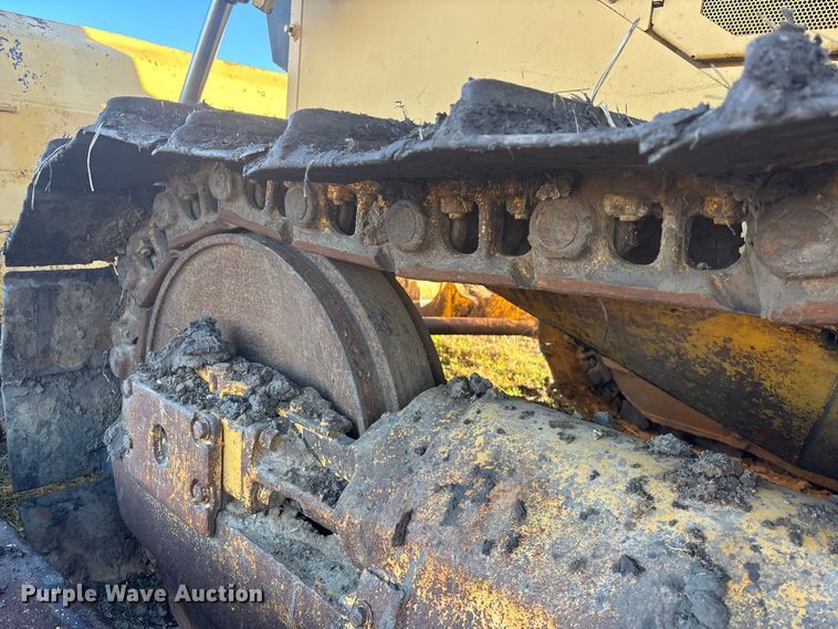 image for item DK0213 1996 John Deere 850 C dozer