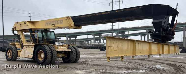 image for item DK0222 1998 Hyster RS46-35CH reach stacker