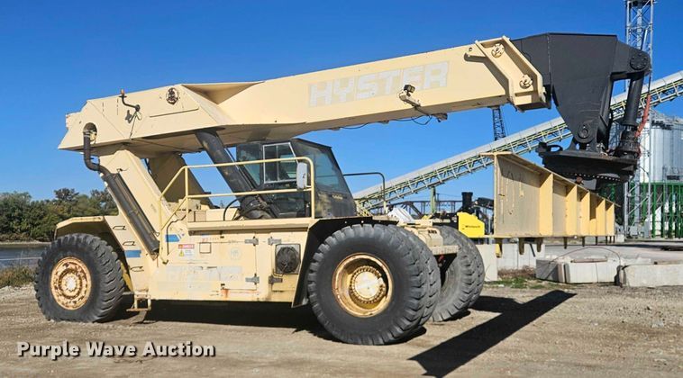 image for item DK0222 1998 Hyster RS46-35CH reach stacker