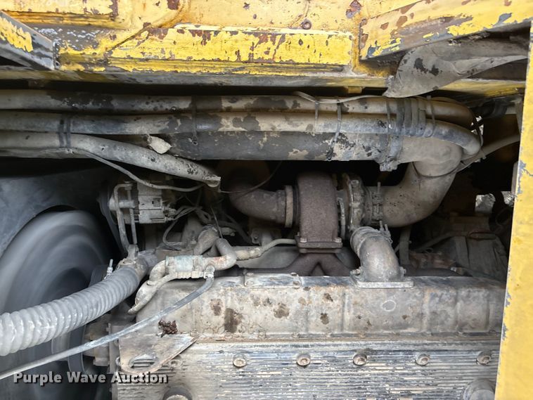 image for item DK0222 1998 Hyster RS46-35CH reach stacker