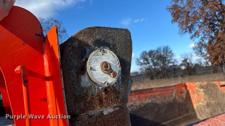 image for item DK0224 2005 International 7400 dump truck