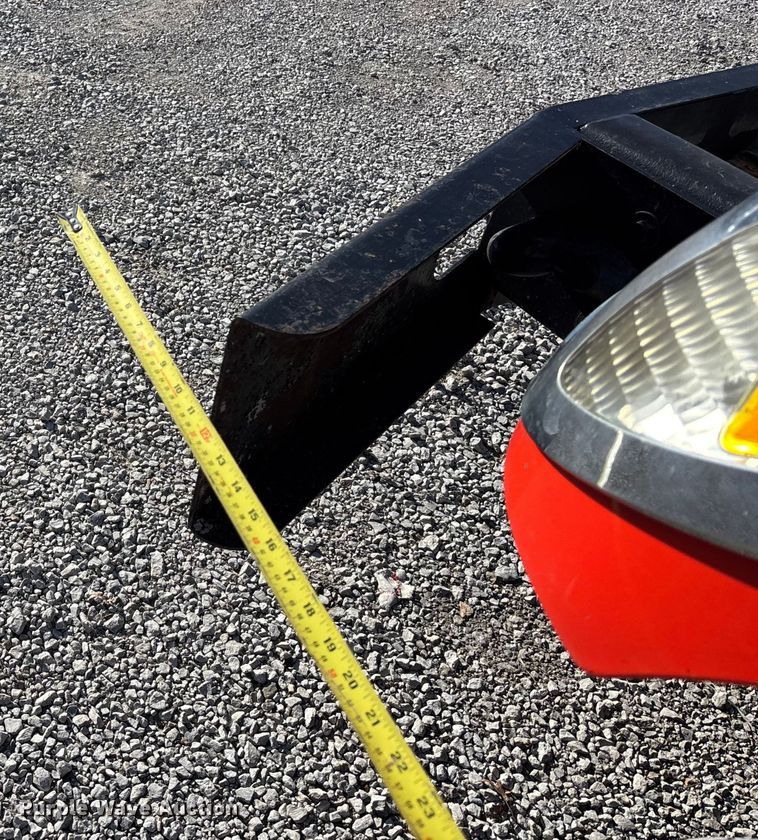 image for item DK0224 2005 International 7400 dump truck