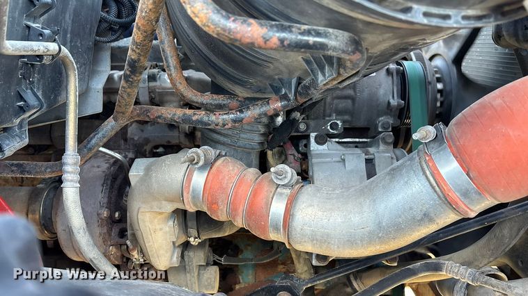 image for item DK0224 2005 International 7400 dump truck