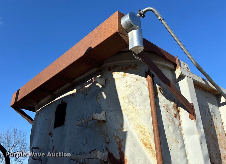 image for item DK0225 1998 Hibuilt end dump trailer