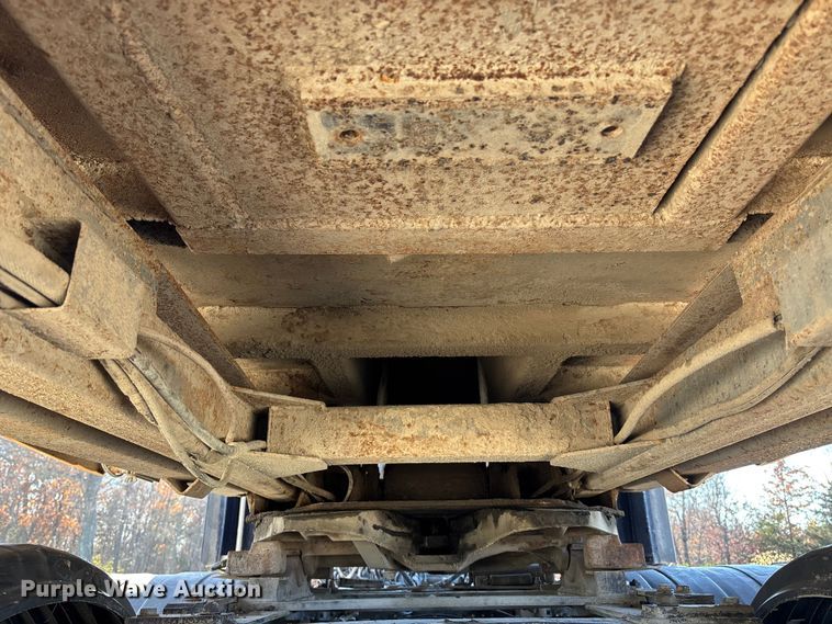 image for item DK0225 1998 Hibuilt end dump trailer