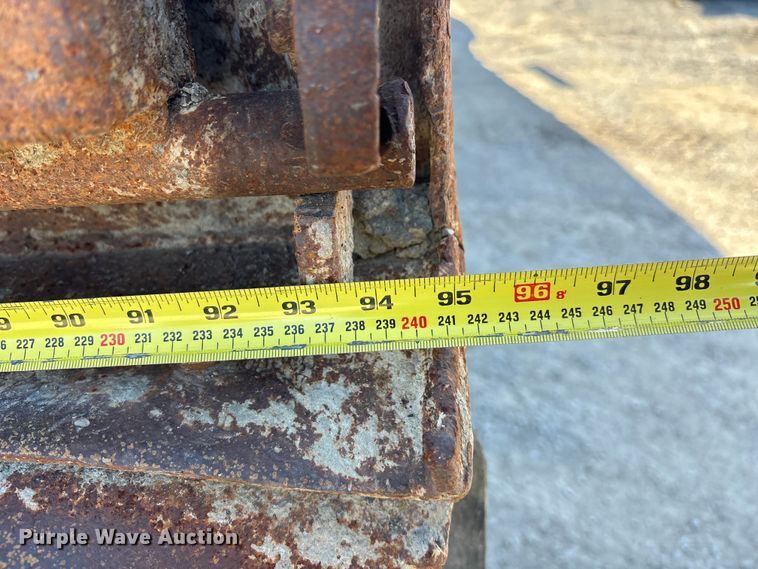 image for item DK0225 1998 Hibuilt end dump trailer