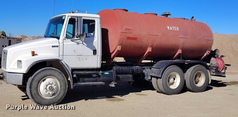 image for item DP5087 1998 Freightliner FL80 water truck