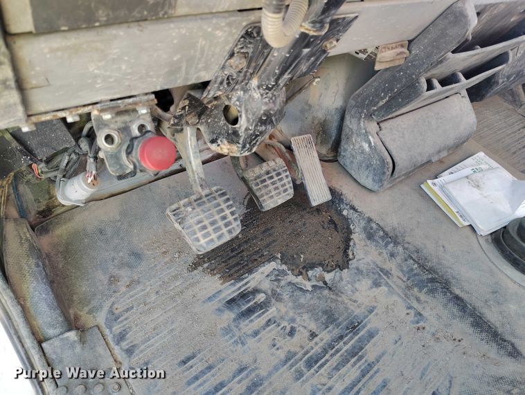 image for item DP5087 1998 Freightliner FL80 water truck