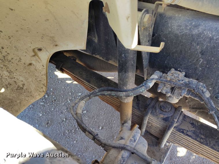 image for item DP5087 1998 Freightliner FL80 water truck