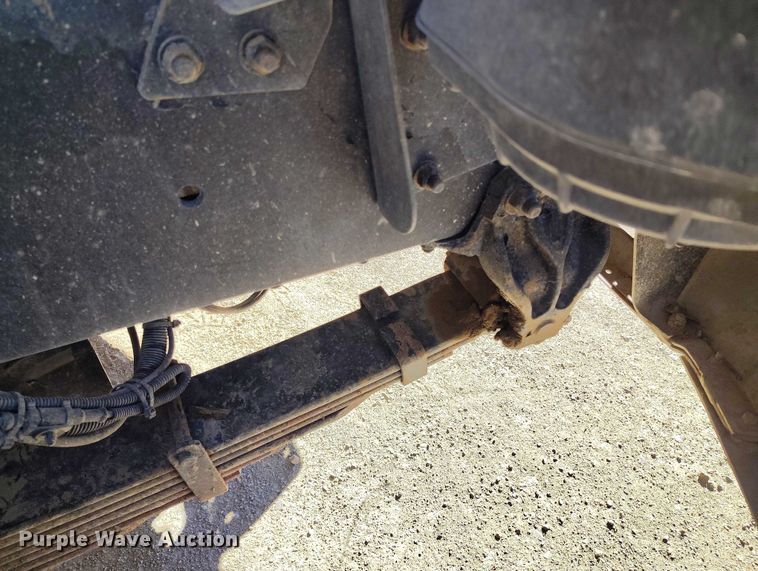 image for item DP5087 1998 Freightliner FL80 water truck