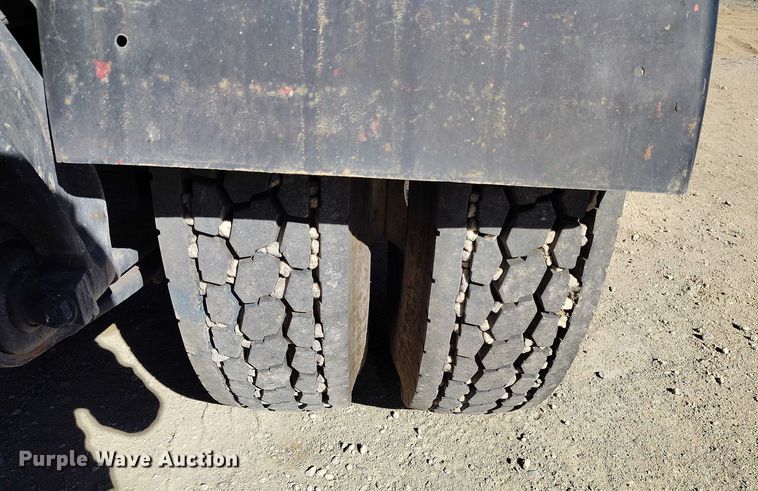 image for item DP5087 1998 Freightliner FL80 water truck