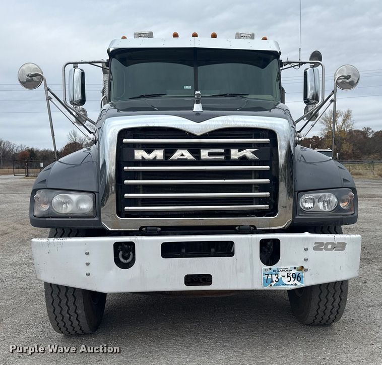 image for item DQ4137 2023 Mack Granite dump truck
